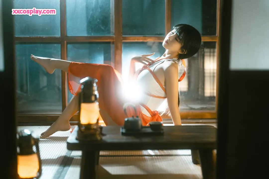 Sakurai Ningning: Dayang Kuil Shibari